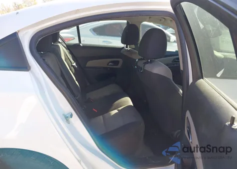 2015 Chevrolet Cruze Ls Auto z USA, uszkodzony, nr VIN 1G1PA5SH1F7104730